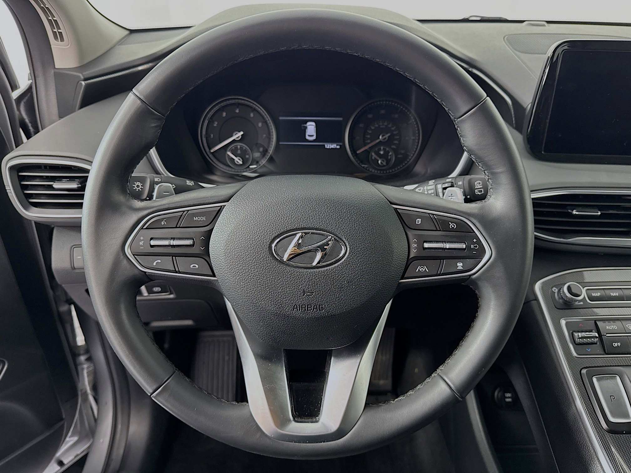 Used 2023 Hyundai Santa Fe SEL image 11