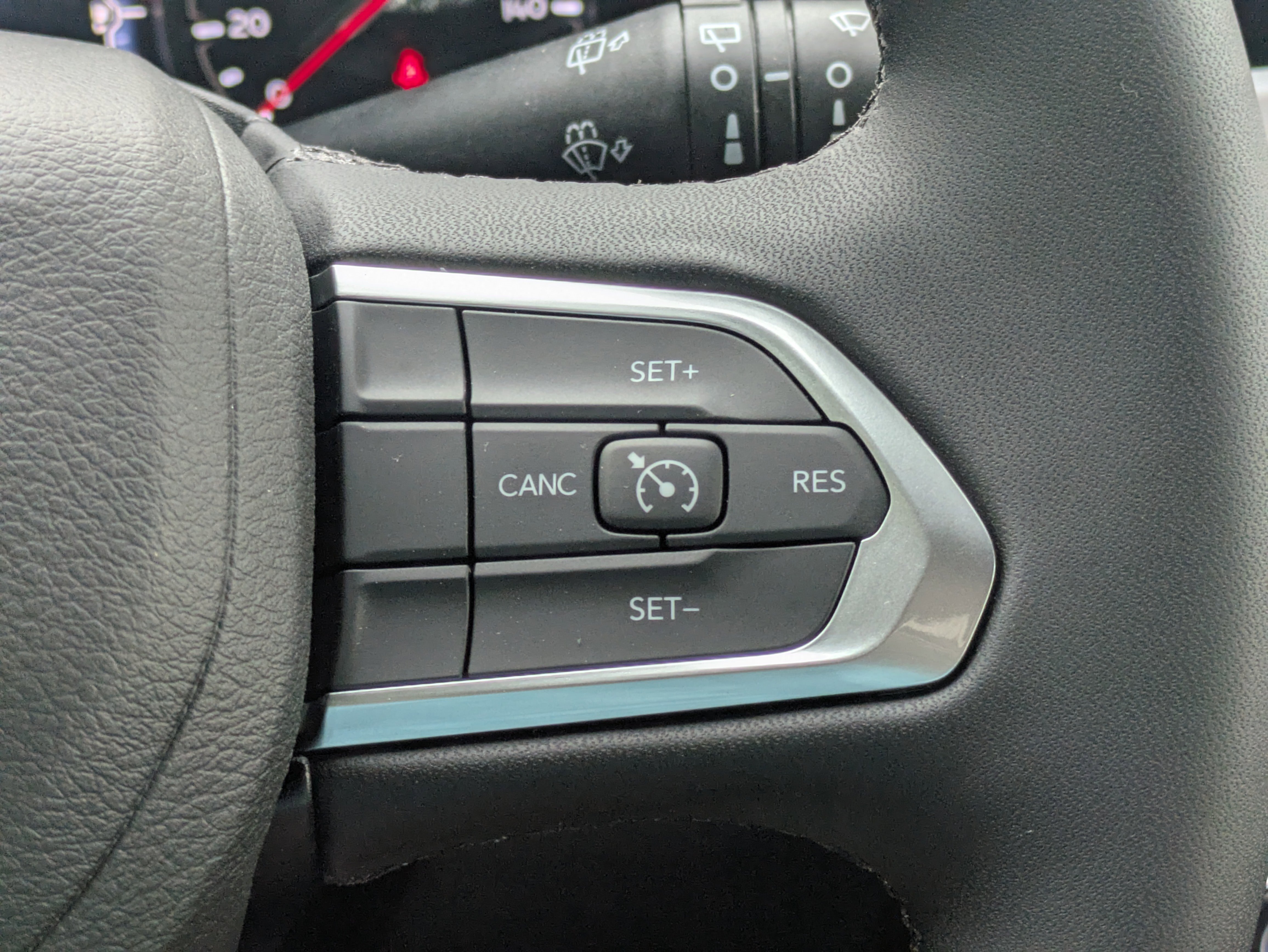 New 2026 Jeep Compass Latitude image 24