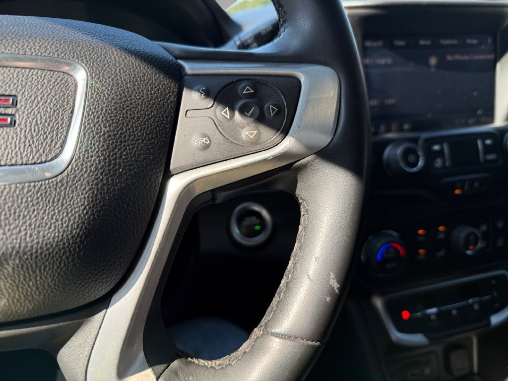 Used 2023 GMC Terrain SLT AWD/4WD image 22