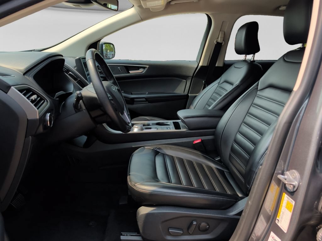 Used 2024 Ford Edge SEL AWD/4WD image 16