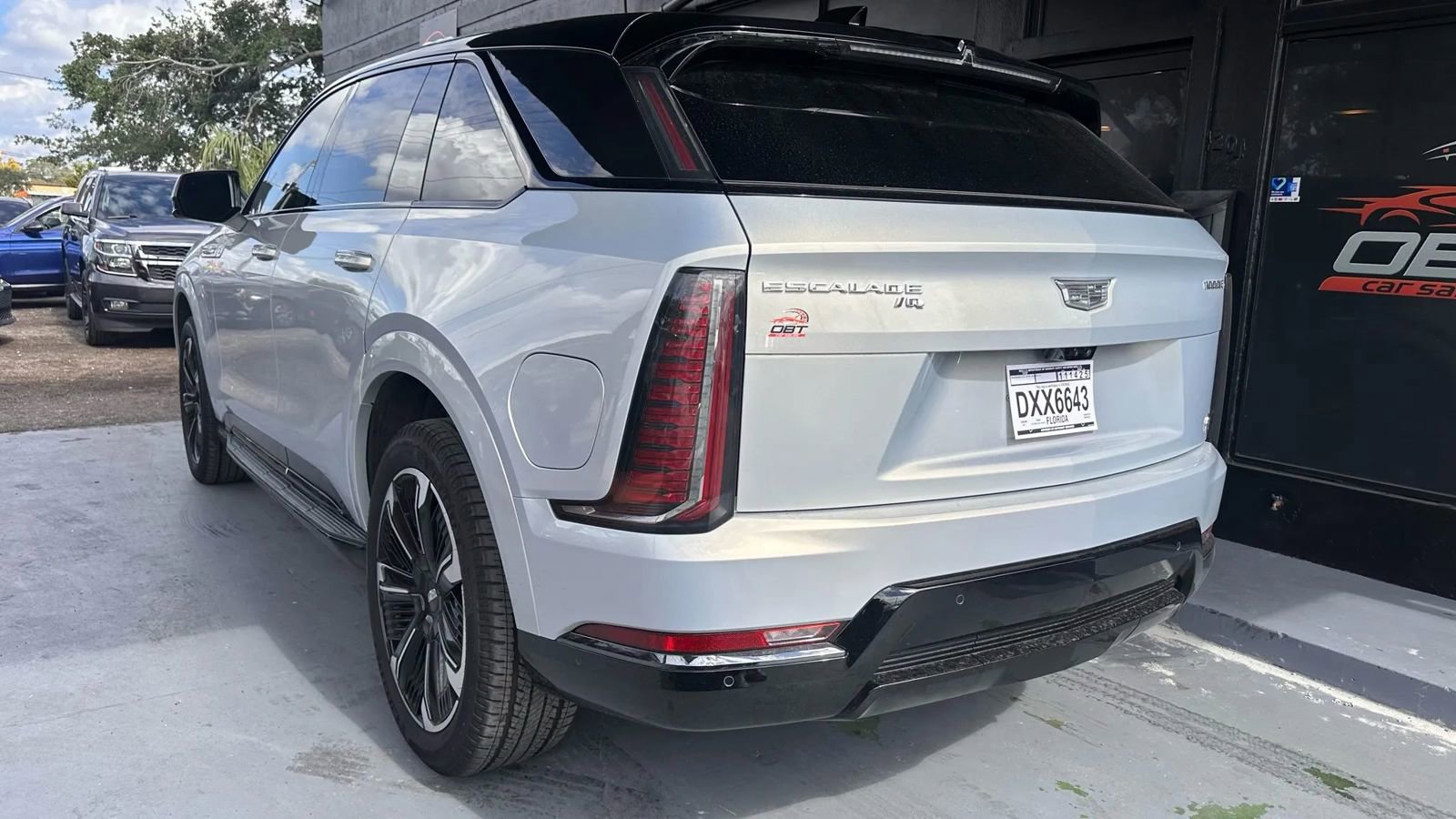 Used 2025 Cadillac Escalade IQ Sport 1 image 3