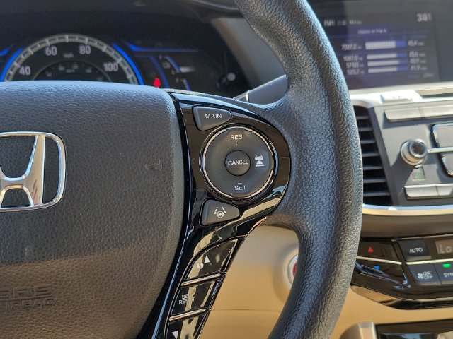 Used 2017 Honda Accord Hybrid Sedan image 24