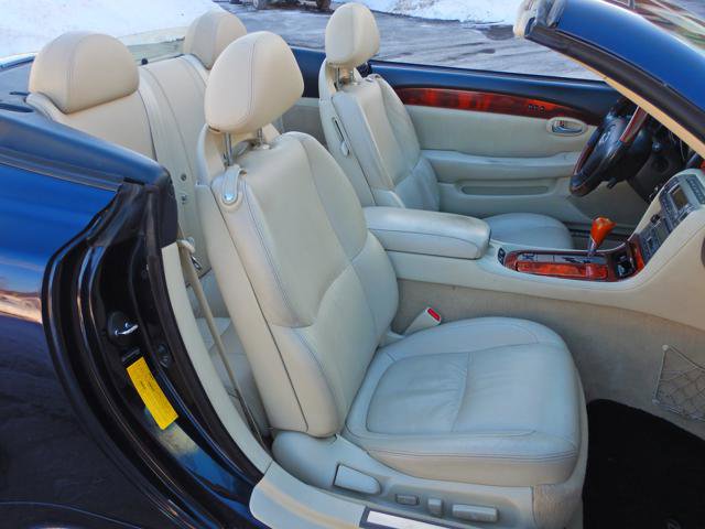 Used 2009 Lexus SC 430 Convertible image 27