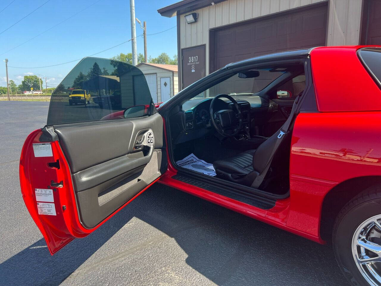 Used 2002 Chevrolet Camaro Z28 w/ Preferred Equipment Group 2 image 57