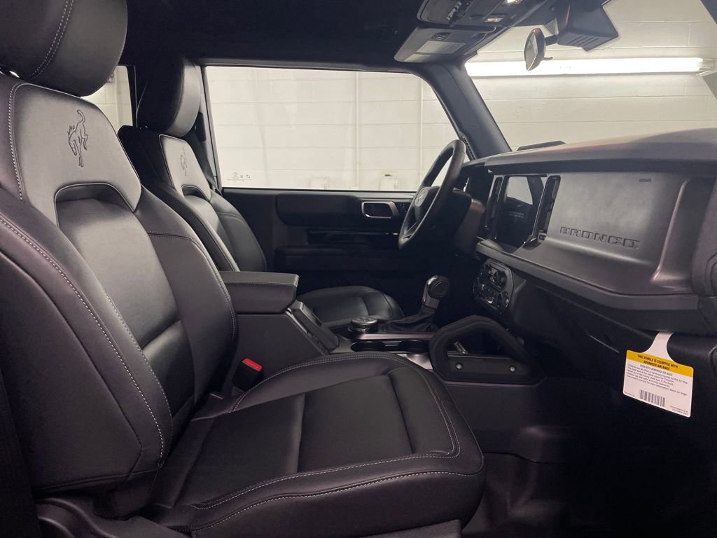 New 2025 Ford Bronco Badlands image 28