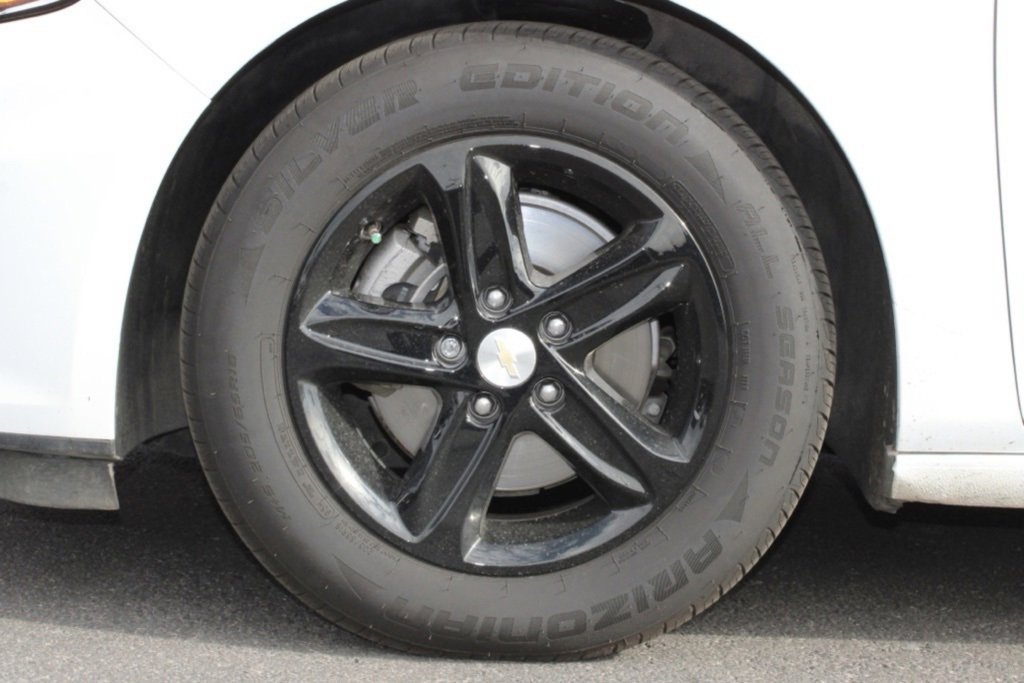 Used 2023 Chevrolet Malibu LT image 10