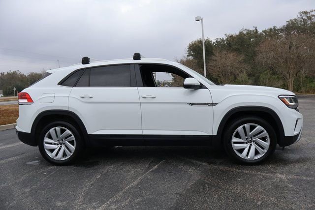Certified 2023 Volkswagen Atlas Cross Sport SE image 8