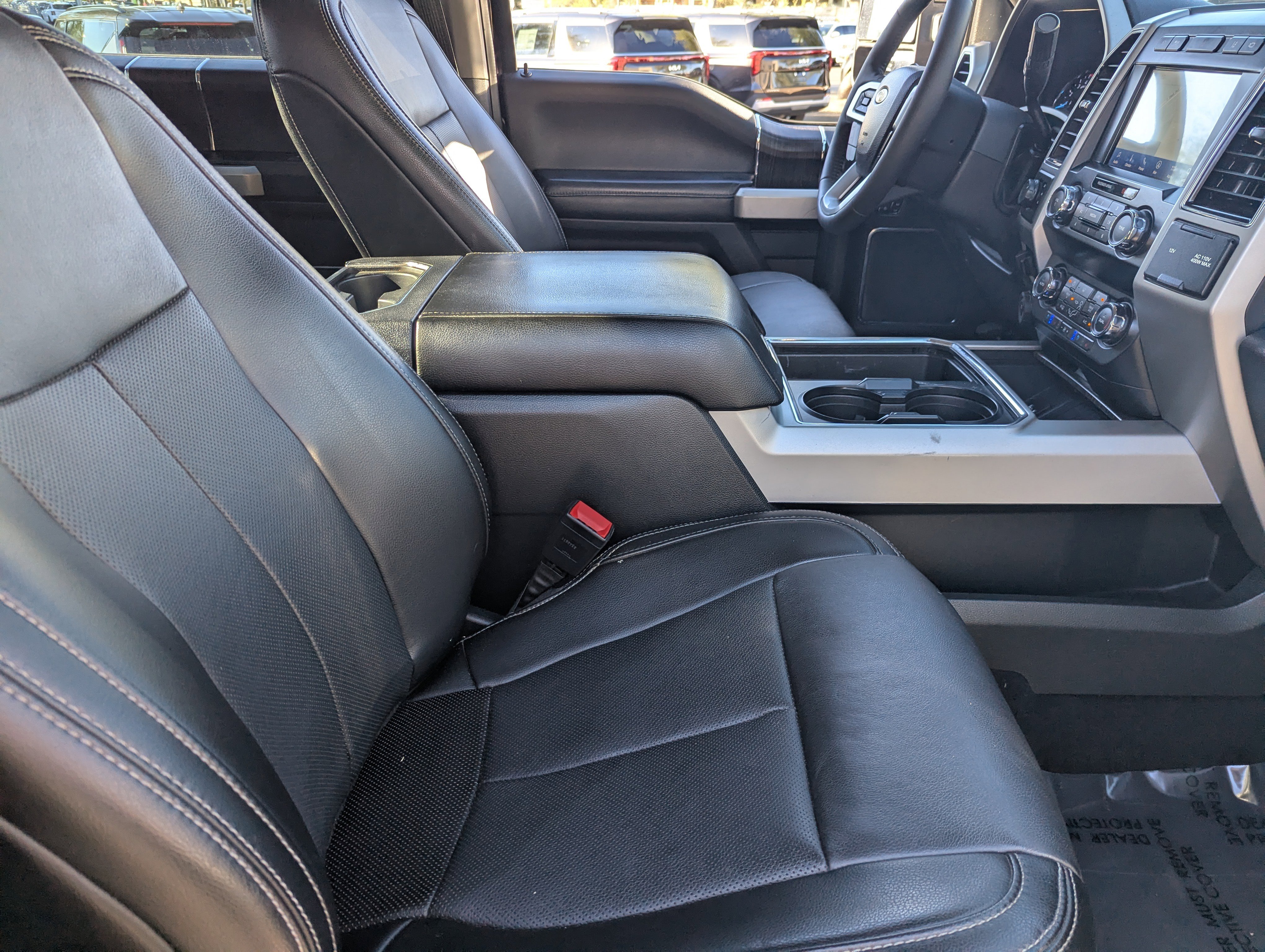 Used 2021 Ford F250 Lariat image 9