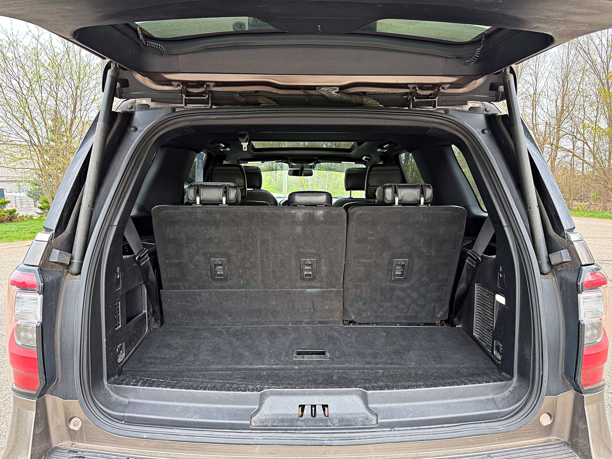Used 2019 Ford Expedition Limited AWD/4WD image 23