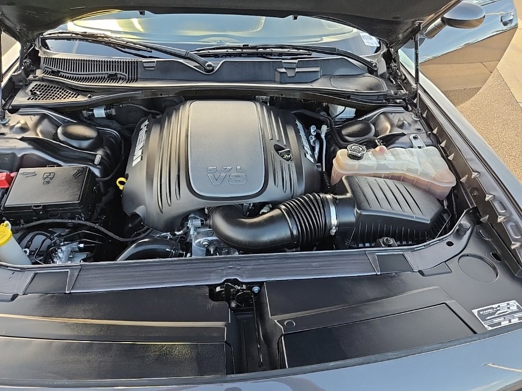 Used 2023 Dodge Challenger R/T w/ Blacktop Package image 29