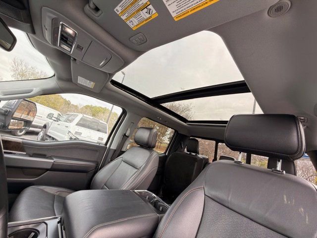 Used 2021 Ford F150 Lariat w/ Max Trailer Tow Package image 8