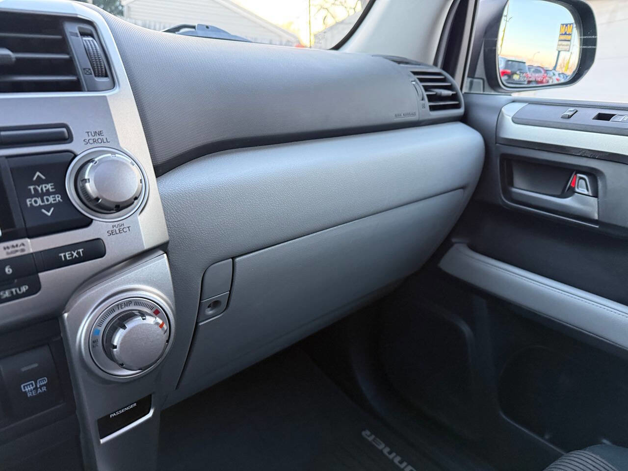 Used 2011 Toyota 4Runner SR5 w/ Convenience Pkg AWD/4WD image 87