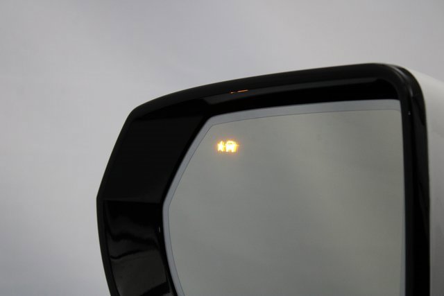 Used 2024 GMC Yukon XL Denali w/ Denali Reserve Package image 30