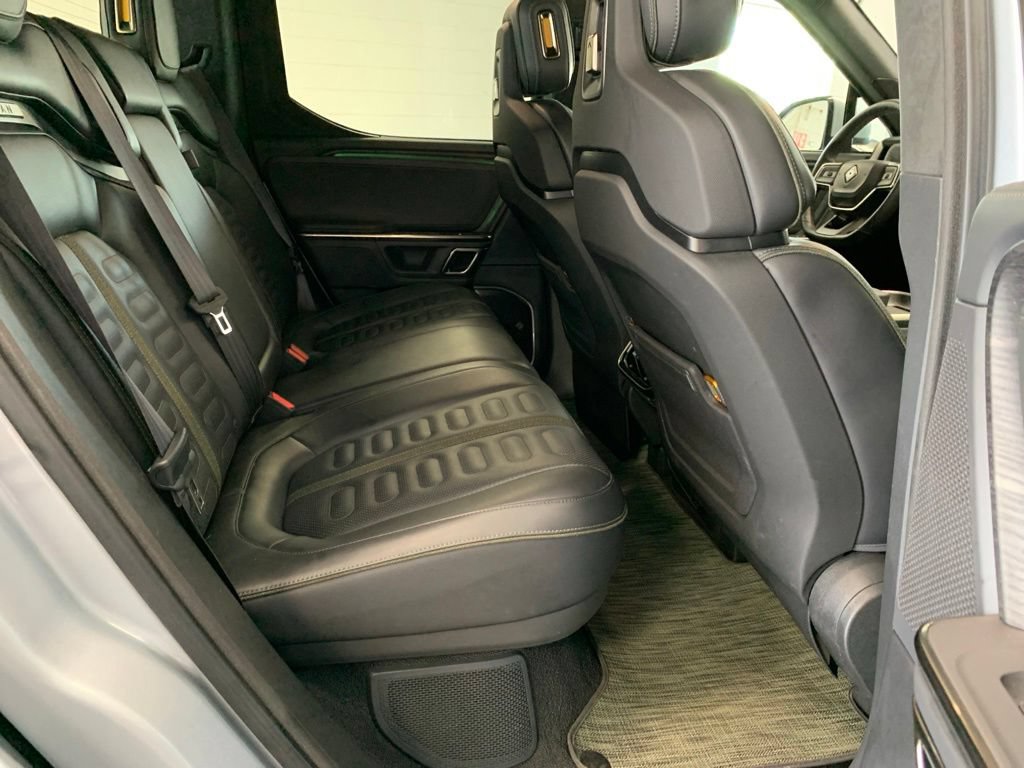 Used 2024 Rivian R1T Adventure AWD/4WD image 13