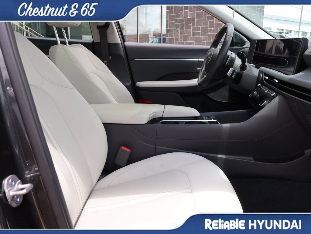 Certified 2024 Hyundai Sonata SEL w/ Convenience Package FWD image 10