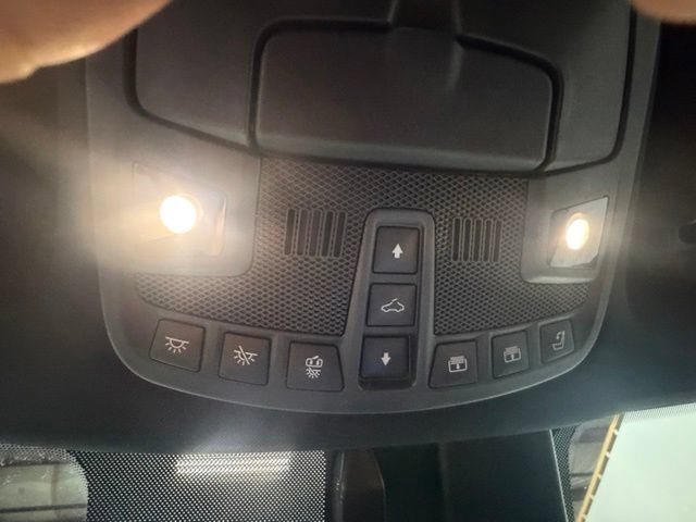 Used 2018 Lincoln Navigator L Select AWD/4WD image 26