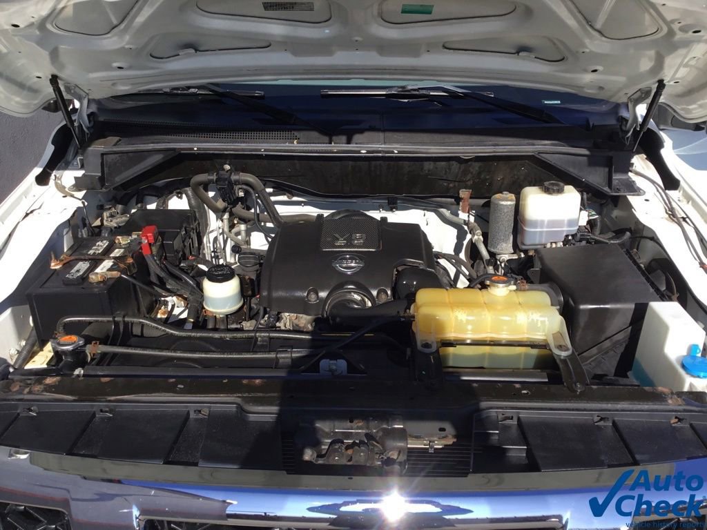 Used 2015 Nissan NV 3500 SV w/ Technology Package image 32