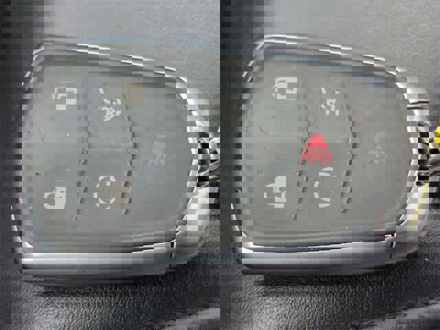 Used 2017 Cadillac XT5 Platinum image 37