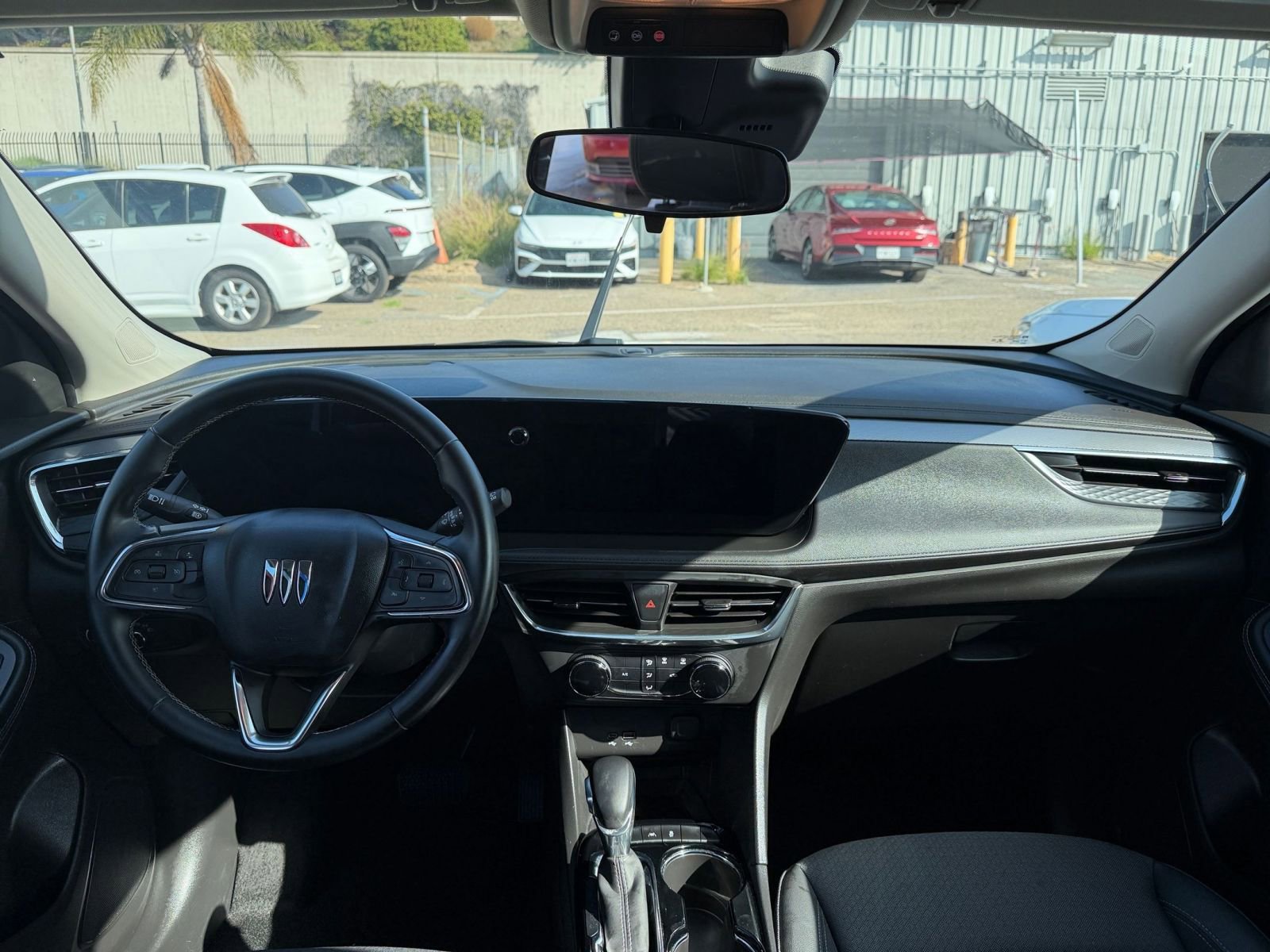 Used 2025 Buick Encore GX Preferred image 31