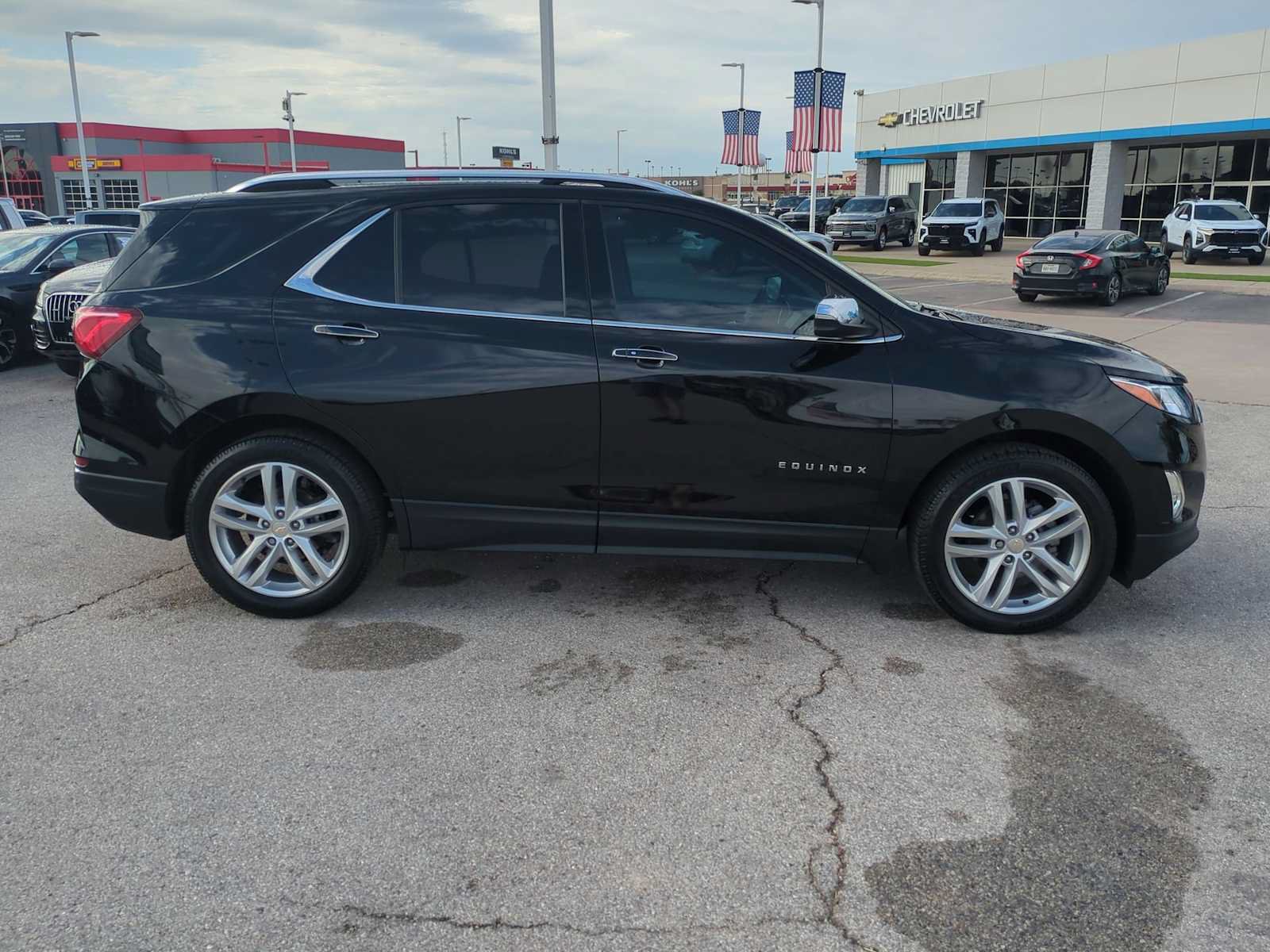 Used 2021 Chevrolet Equinox Premier FWD image 9