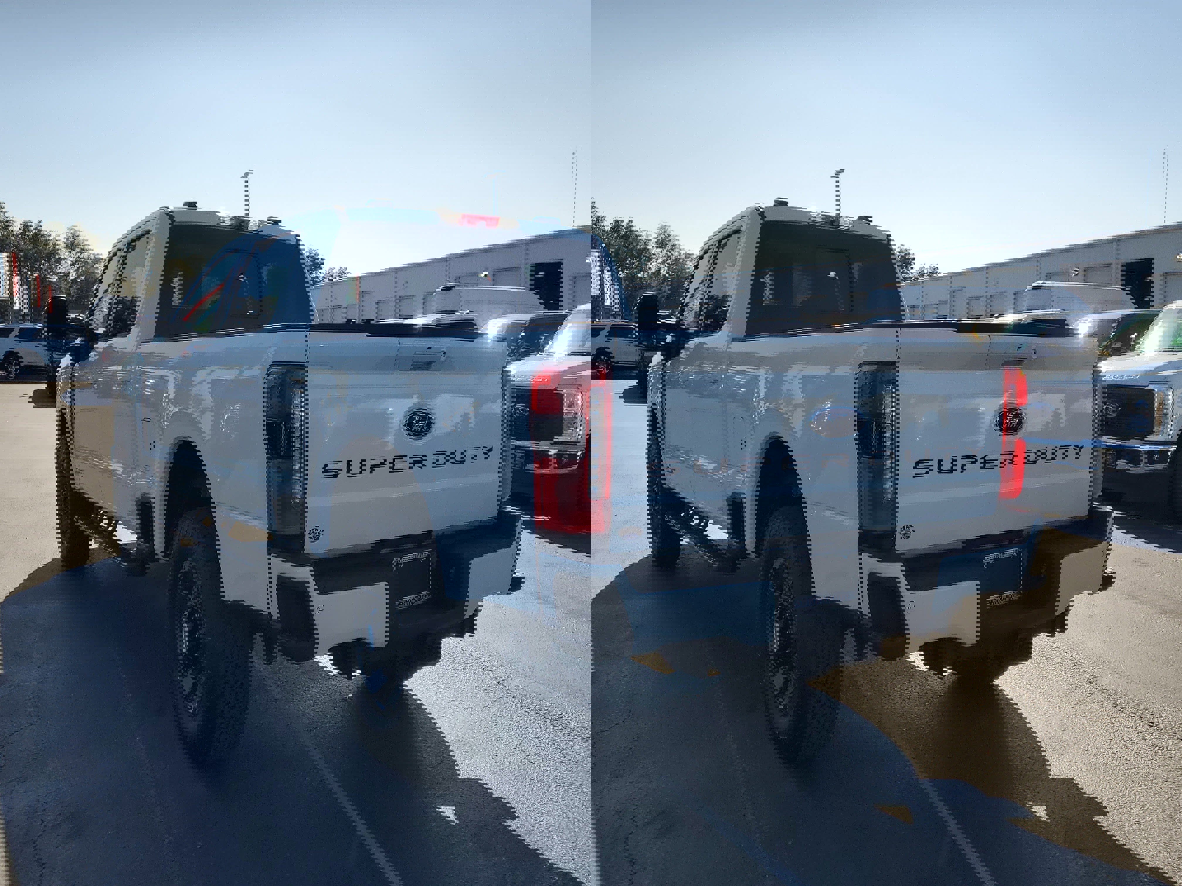 Used 2024 Ford F250 Lariat w/ Sport Appearance Package image 7