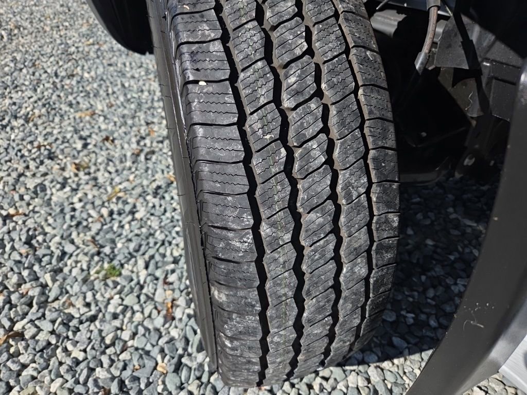 Used 2025 Mercedes-Benz Sprinter 2500 image 26