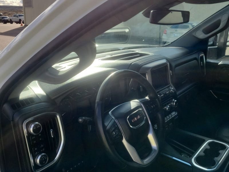 Used 2023 GMC Sierra 2500 SLT w/ SLT Premium Package image 7