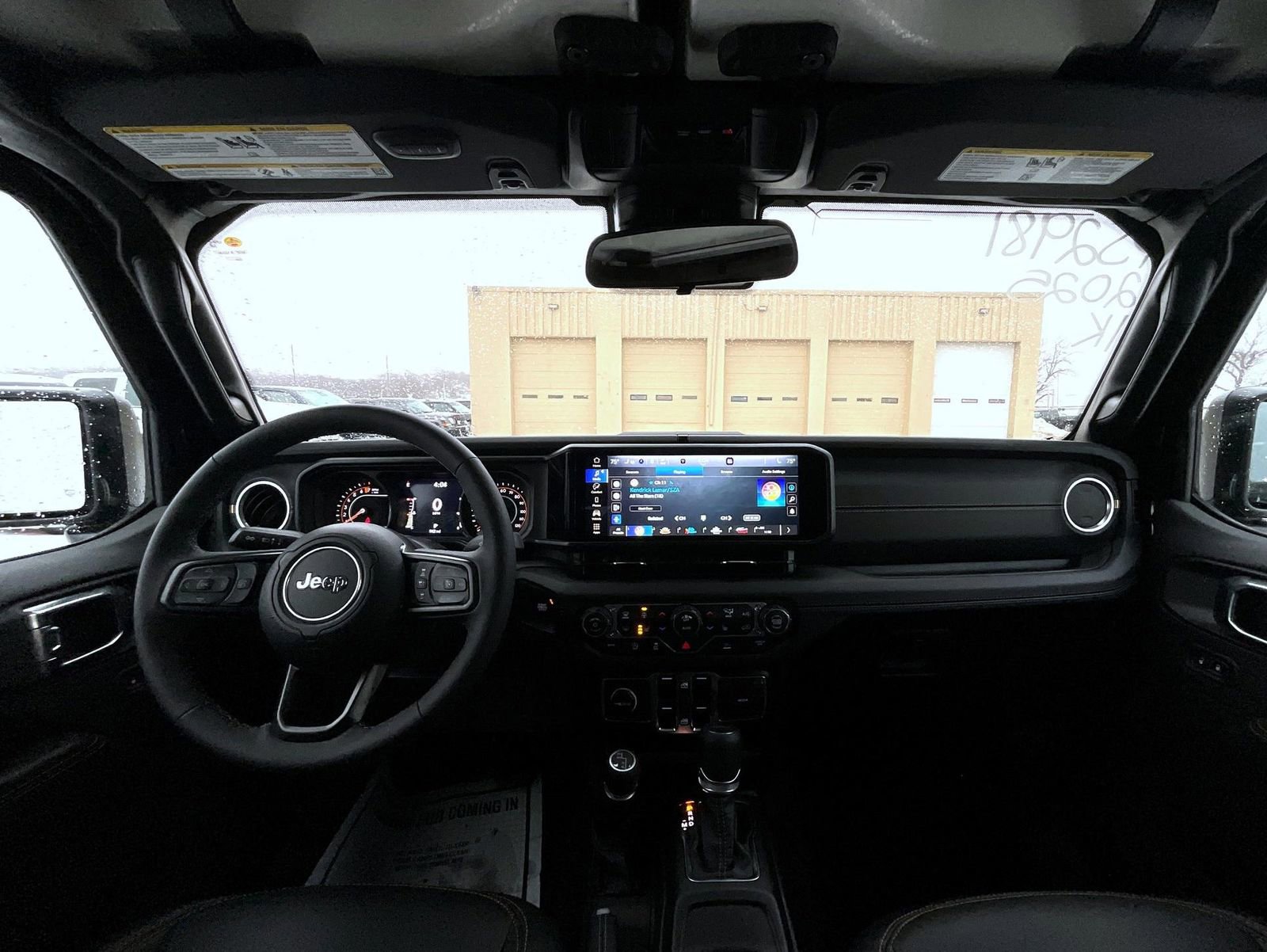 Certified 2025 Jeep Gladiator Sport image 15