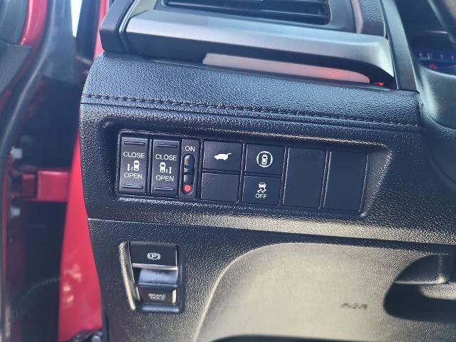 Used 2023 Honda Odyssey Sport image 17