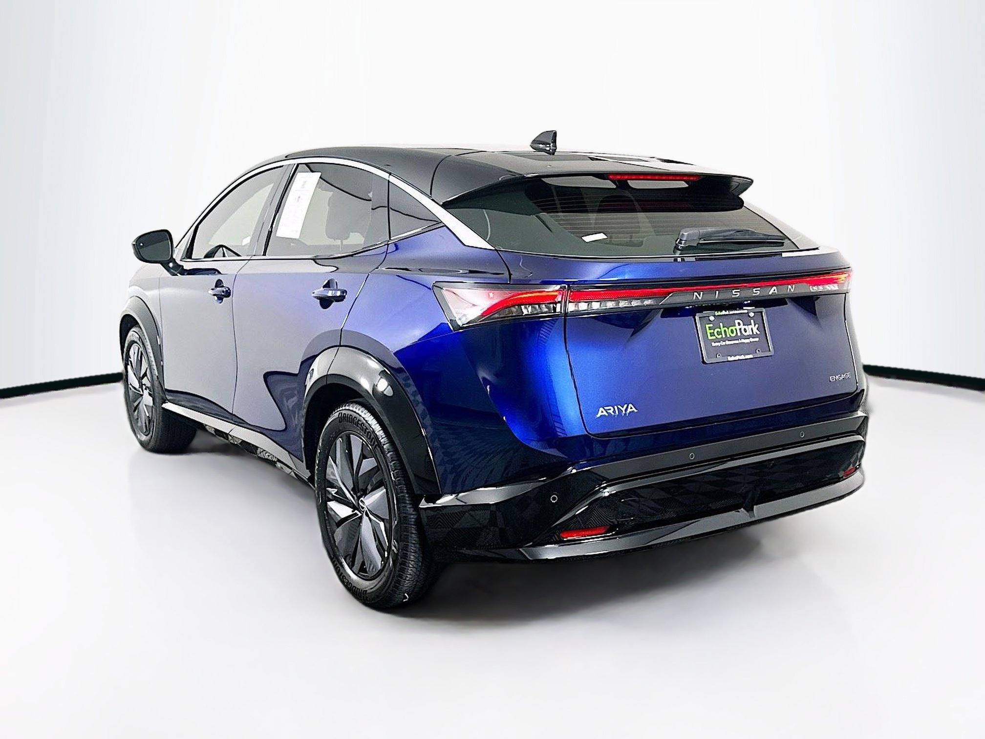 Used 2023 Nissan Ariya FWD image 5