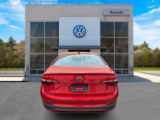 Certified 2023 Volkswagen Jetta SE FWD image 6