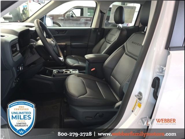 New 2026 Ford Maverick Lariat w/ Black Appearance Package image 7