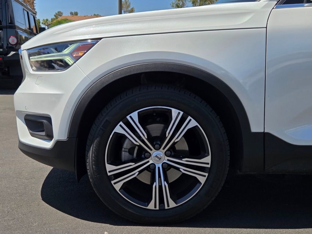 Used 2022 Volvo XC40 T5 Inscription w/ Advanced Package AWD/4WD image 9