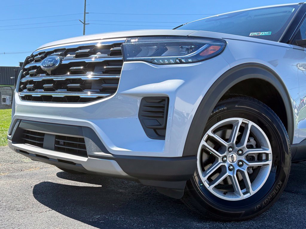 New 2026 Ford Explorer Active AWD/4WD image 33