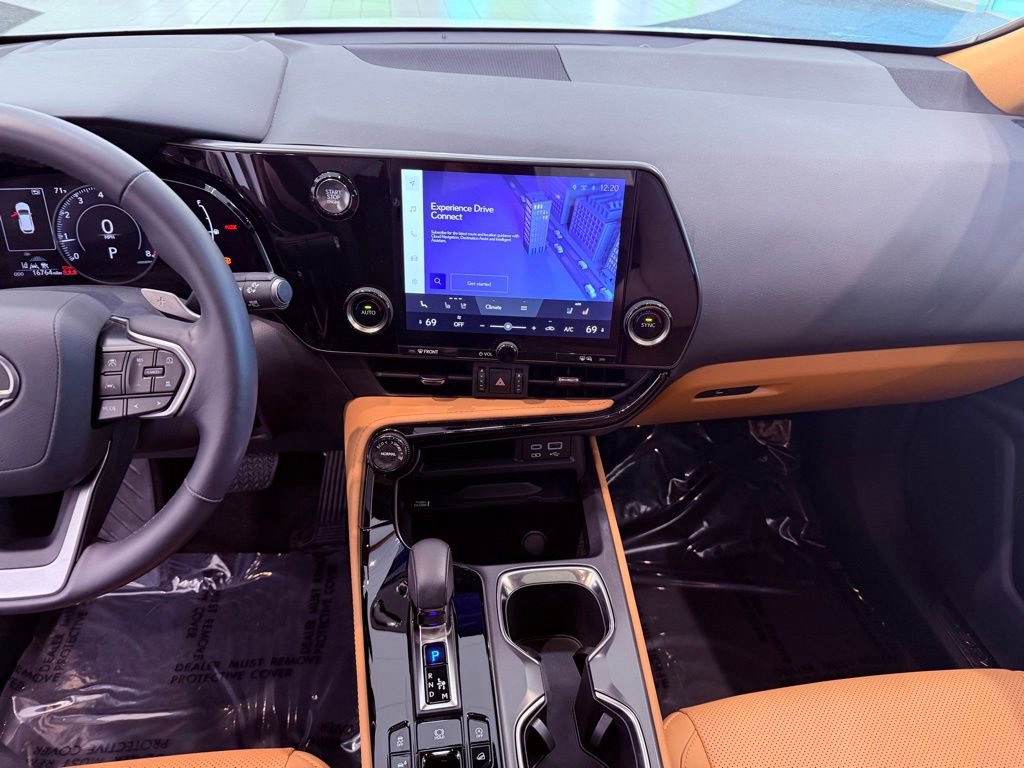 Used 2024 Lexus NX 350 AWD image 25