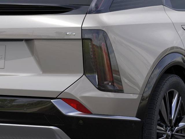 New 2027 Cadillac Optiq Premium Luxury w/ LPO, Floor Liner Package AWD/4WD image 11