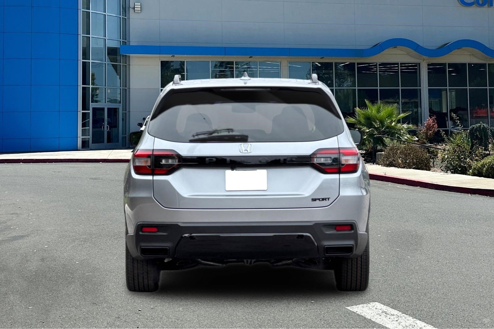 New 2026 Honda Pilot Sport image 9