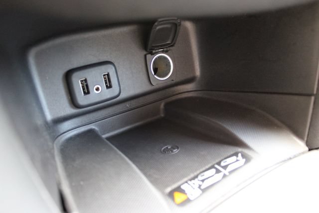 Used 2018 Chevrolet Equinox Premier AWD/4WD image 25