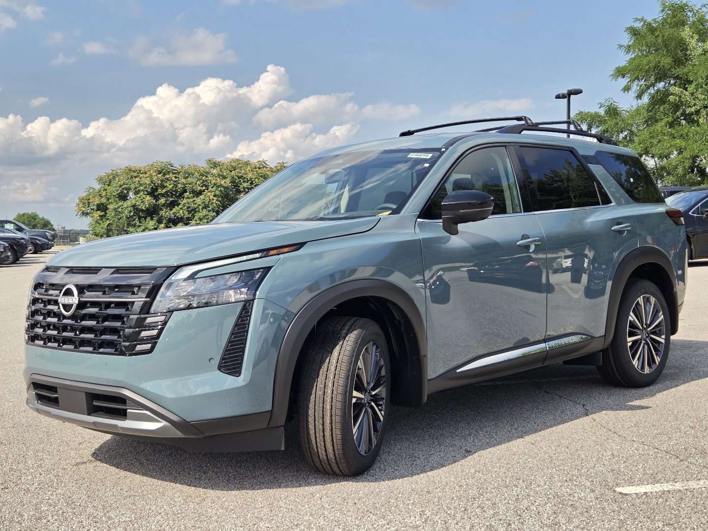New 2026 Nissan Pathfinder Platinum AWD/4WD image 15