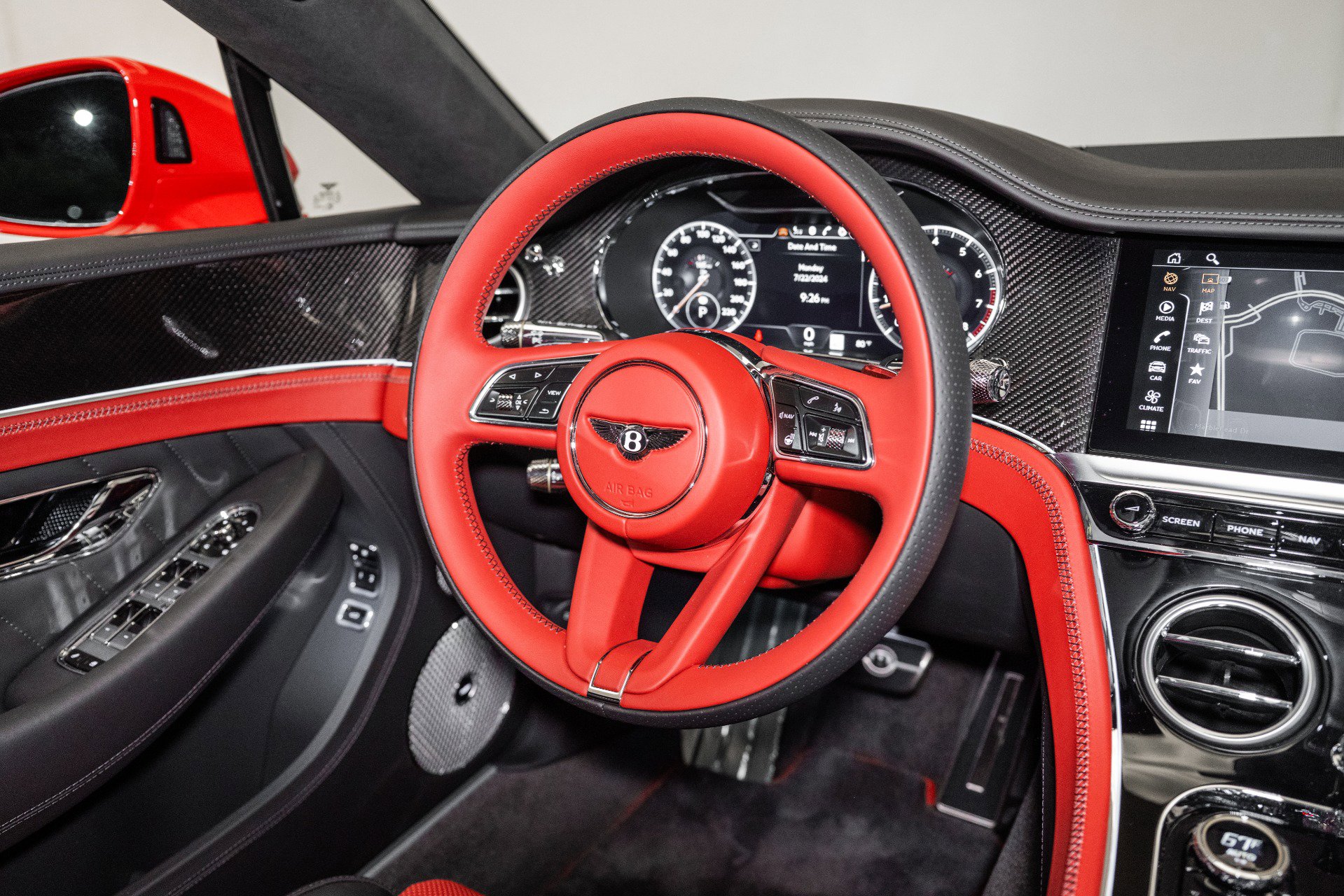 Certified 2024 Bentley Continental GT V8 AWD/4WD image 22