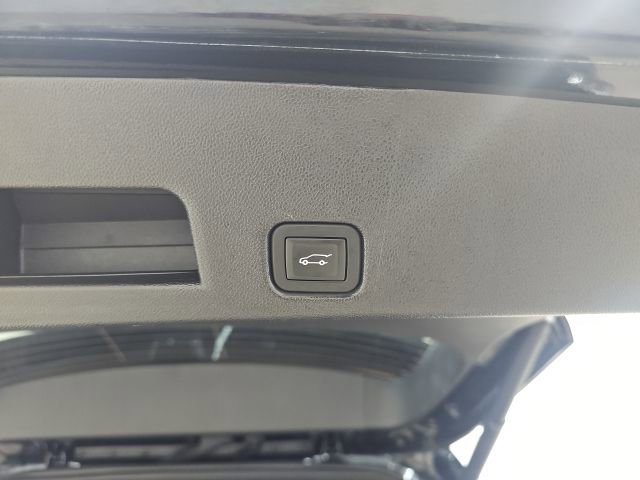 Used 2025 Buick Enclave Avenir w/ Super Cruise Package image 20