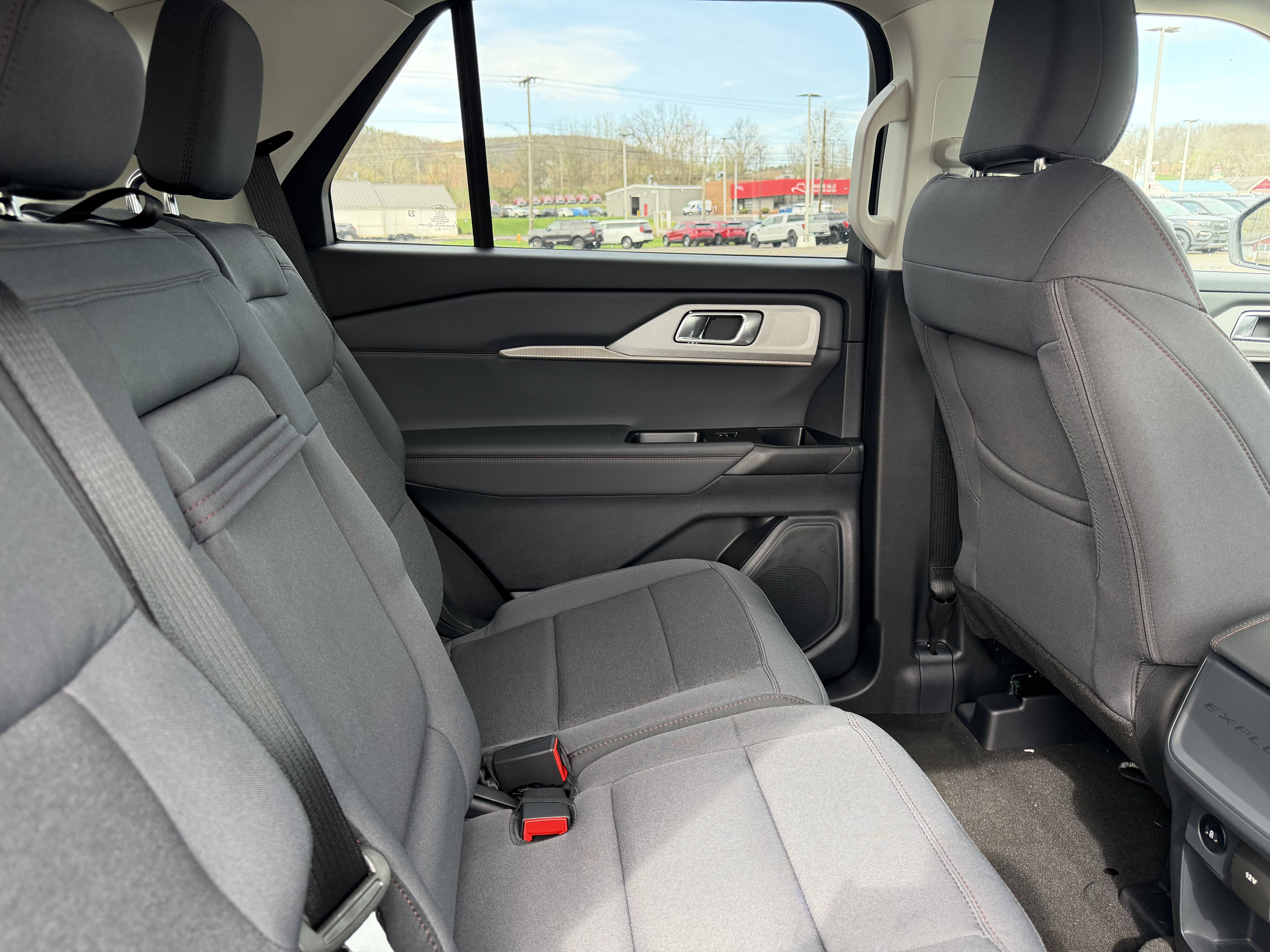 New 2026 Ford Explorer Active AWD/4WD image 13