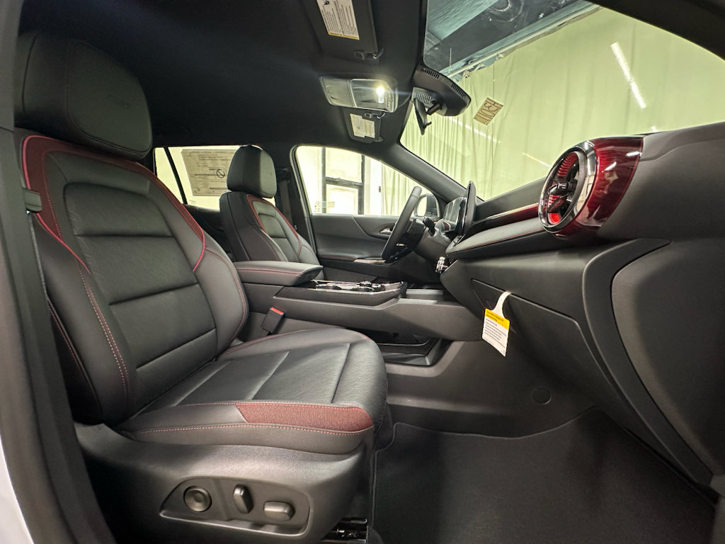 New 2027 Chevrolet Equinox RS w/ Convenience Package III FWD image 22