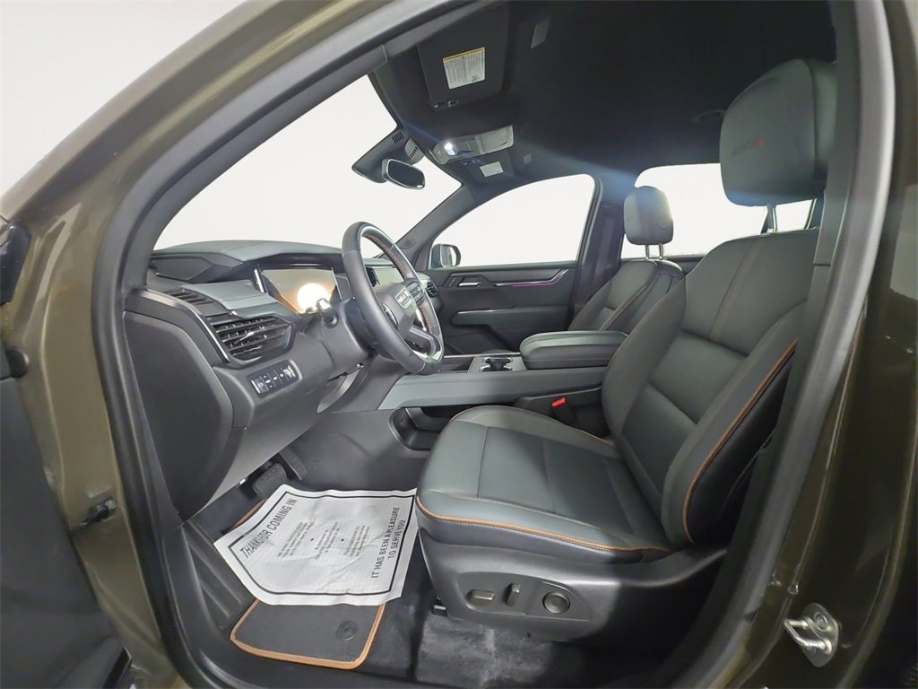 Certified 2025 GMC Acadia AT4 image 9