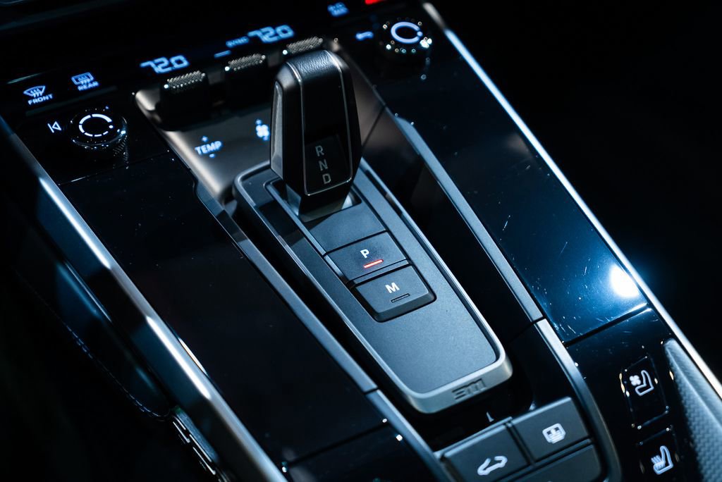 Used 2021 Porsche 911 Turbo S AWD/4WD image 33