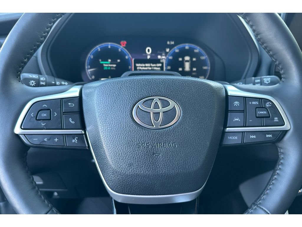 Certified 2025 Toyota Grand Highlander AWD image 28