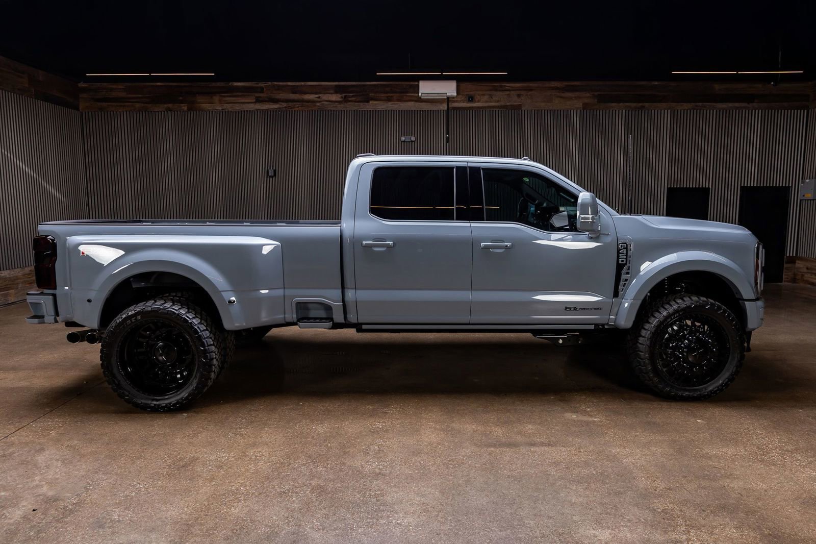 Used 2026 Ford F450 King Ranch w/ Chrome Package image 11