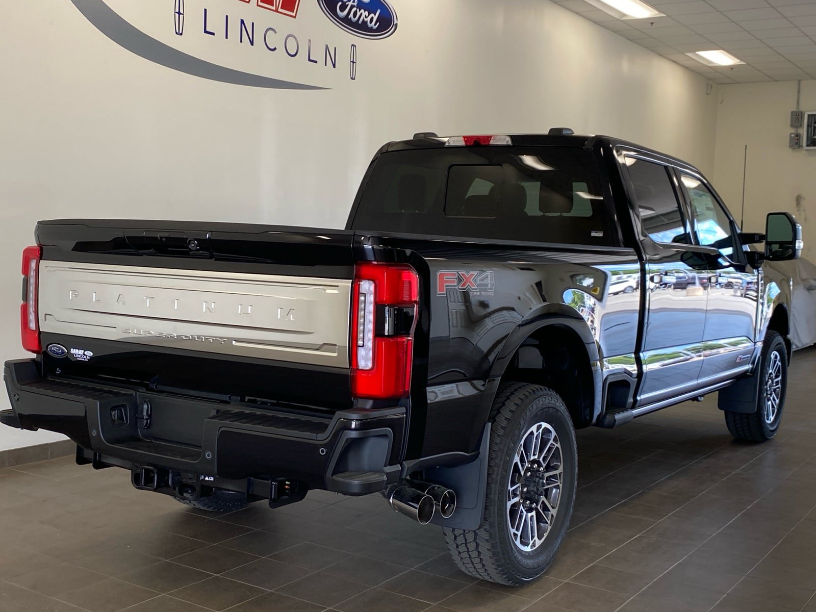 New 2026 Ford F350 Platinum w/ Platinum Plus Package AWD/4WD image 7