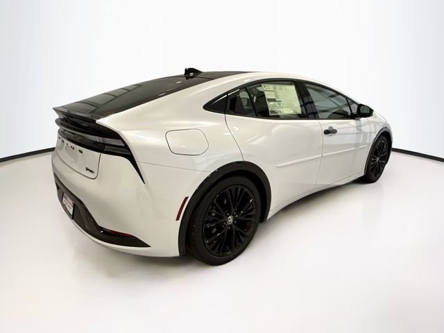 New 2026 Toyota Prius Plug-In Hybrid FWD image 6