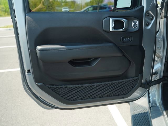 Used 2020 Jeep Wrangler Unlimited Sahara image 15